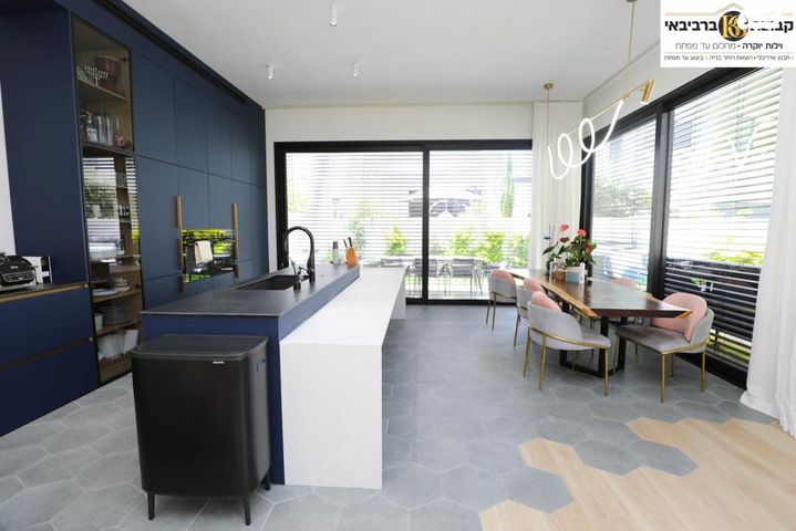 דו משפחתי, האחדות 29, שרונה, כפר יונה