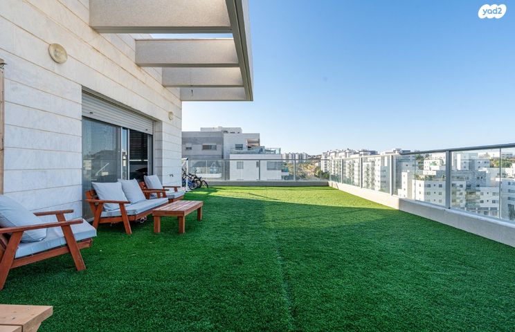 גג/ פנטהאוז, שדרות ההגשמה 24, הפרחים, חריש