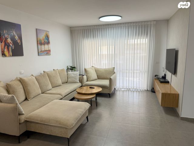 גדעון האוזנר 39