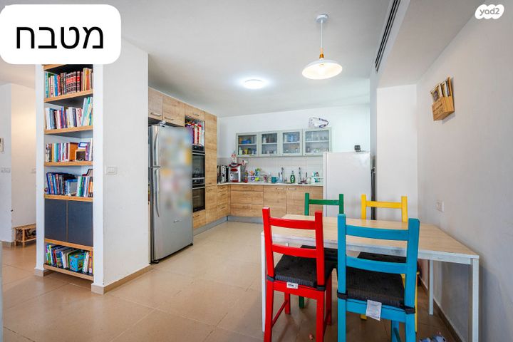 גג/ פנטהאוז, אורן 38, החורש, חריש