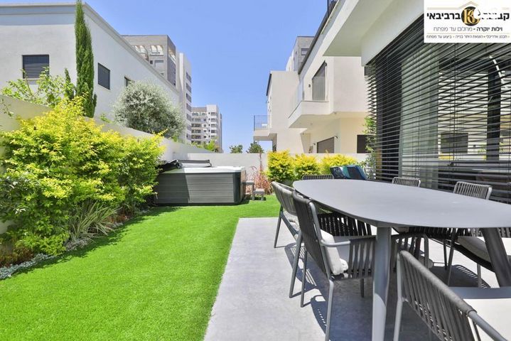 דו משפחתי, האחדות 29, שרונה, כפר יונה