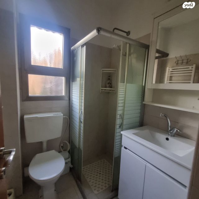 דירה, יהודה לייב פינסקר 79, קרול, פתח תקווה