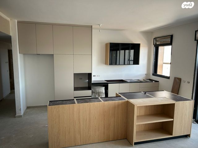 דירה, המאה ואחד 1, רמת סמל, נס ציונה