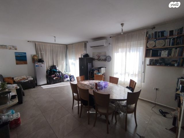 האחזות הנחל 1