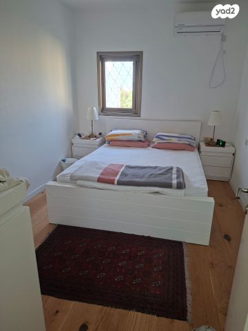 גג/ פנטהאוז, מלחמת ששת הימים 20, מרכז העיר, חדרה