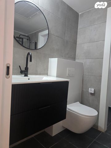 דירה, הרב אבא אבוחצירה 20, שדרות בפארק, שדרות