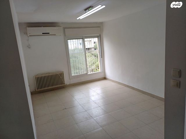 דירה, לבונה 7, גילה, ירושלים