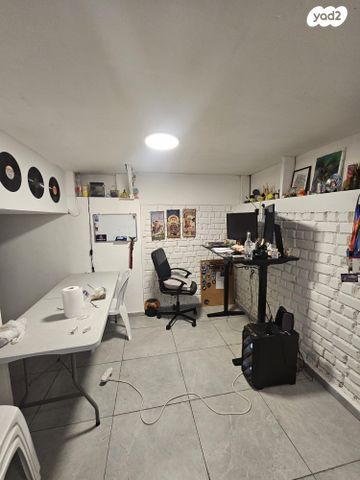 דירה, הרא"ה 71, שכונת הלל, רמת גן