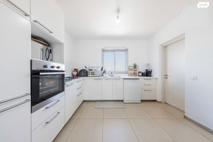 דירה, אליהו הנביא 28, פסגות אפק, ראש העין