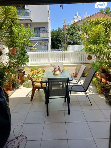 בית פרטי/ קוטג', נחום סוקולוב 24, בית וקאנטרי, גיורא יוספטל, גבעת שמואל