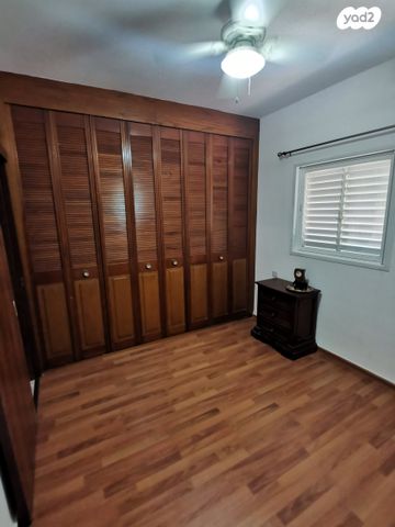 דירה, המעיין 11, כצנלסון, ראשון לציון