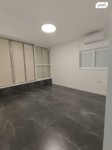 דירה, סירקין 21, פועלי הרכבת, גבעתיים