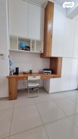 דירה, השומר 38, שיכון עובדים, טבריה