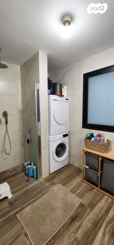 בית פרטי/ קוטג', הדרים 84, מרכז פרדס חנה, פרדס חנה כרכור