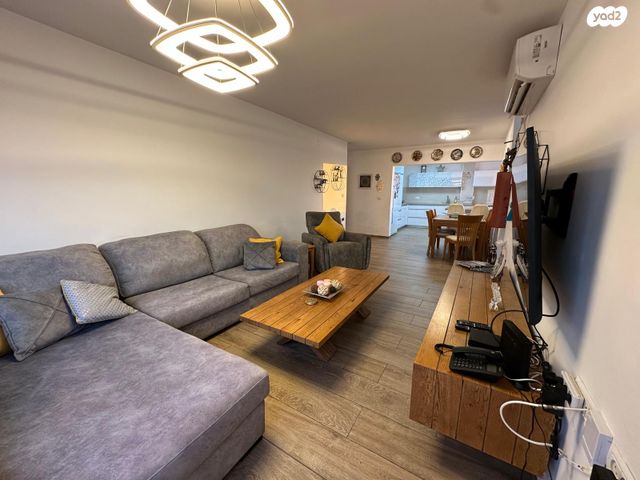 דירה, סעדיה פז 40, שער העליה, חיפה