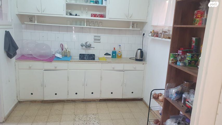 דירה, שלום אש 4, נווה גן, פתח תקווה