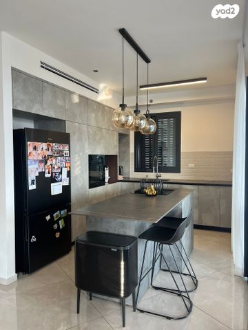 דירה, יצחק נבון 21, נאות אריאל שרון, קרית אונו