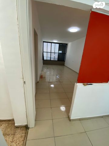 דירה, השיקמה 49, דרום מערב ותיק, בת ים