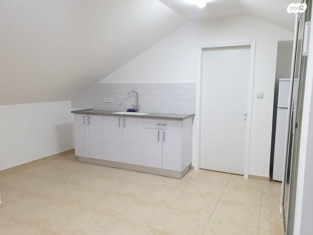 גג/ פנטהאוז, מדבר פארן 1, עלמון, עלמון