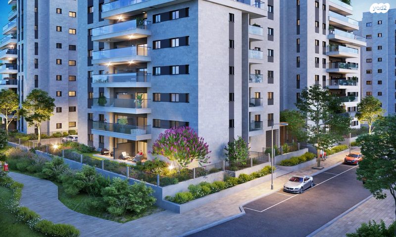 גג/ פנטהאוז, יוסי בנאי 1, נאות אפק, אפקה, קרית ביאליק