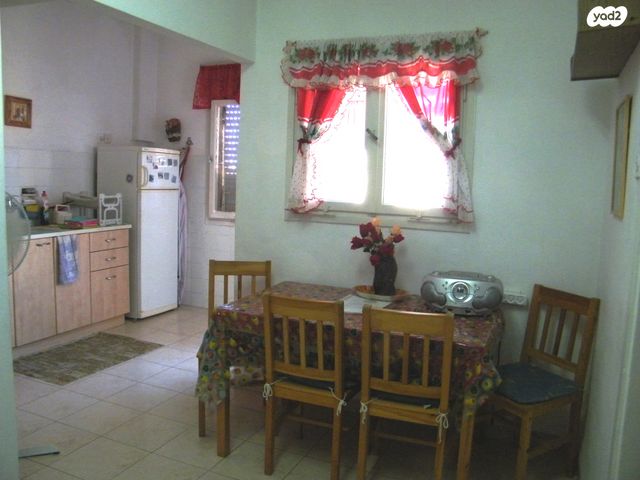 שדרות הציונות 52