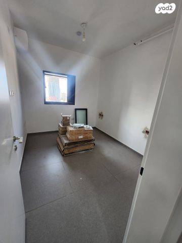 דירה, תוצרת הארץ 5, נחלת יצחק, תל אביב יפו