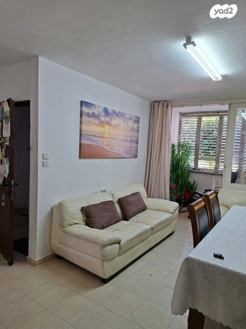 דירה, דב גור 10, רובע ו', אשדוד