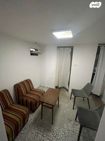 פנחס רוזן 28