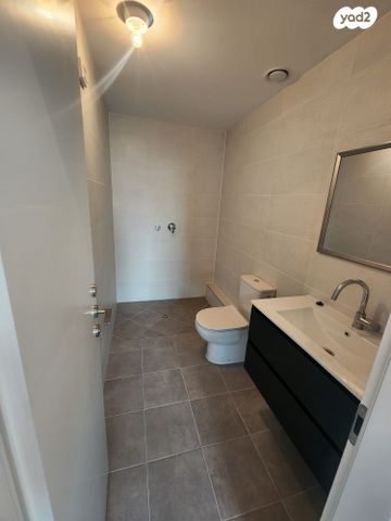 תוצרת הארץ 5