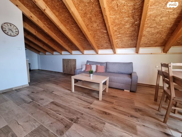 גג/ פנטהאוז, אשרת, אשרת, אשרת