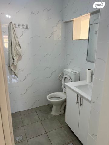 יחידת דיור, הגבורה 11, מרכז, קרני שומרון