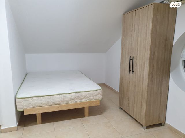 גג/ פנטהאוז, מדבר פארן 1, עלמון, עלמון