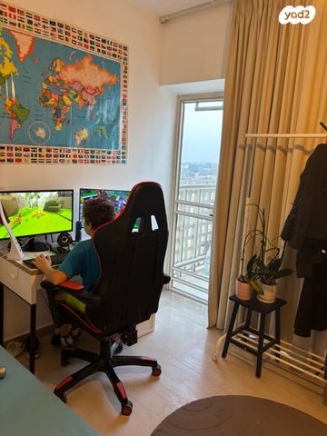 סאבלט, אלכסנדר סשה ארגוב 5, המשתלה, תל אביב יפו