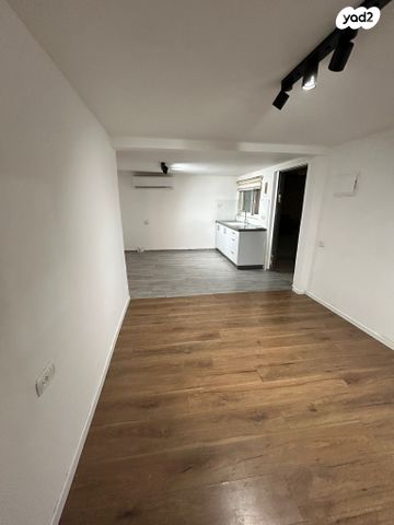 יחידת דיור, התומר 1, מחנה גבעון, גבעת זאב