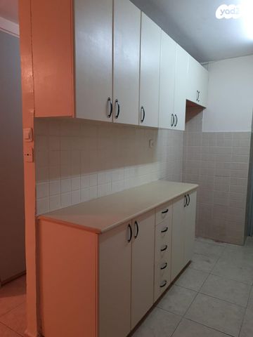 דירה, דרך משה דיין 53, יד אליהו, תל אביב יפו