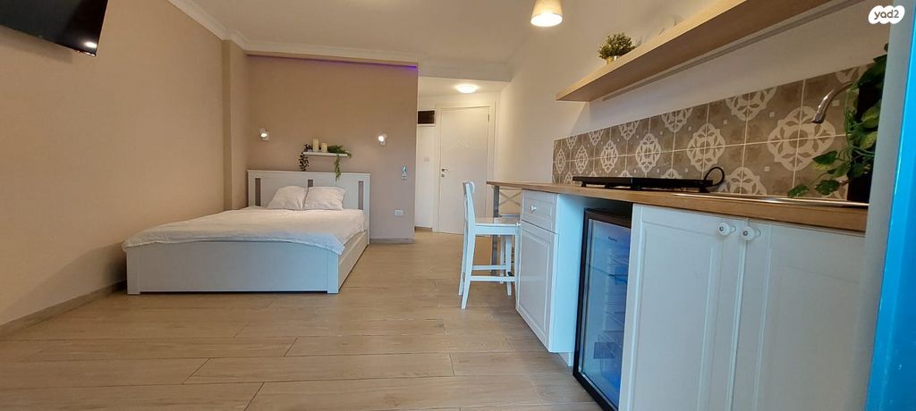 דירה, אגריפס 40, מחנה יהודה - לב העיר, ירושלים