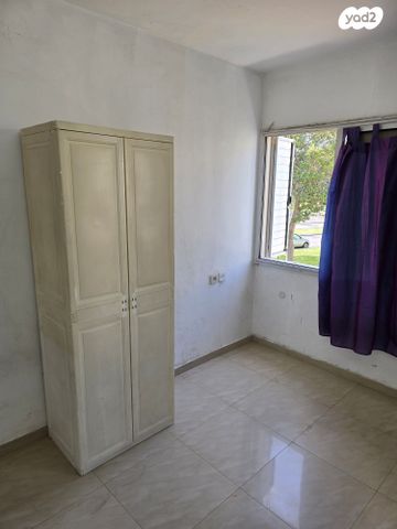 דירה, הרב מיימון 15, רובע ב', אשדוד