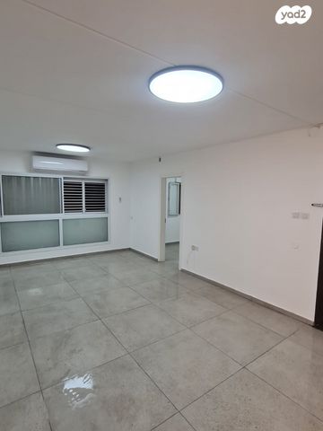 דירה, יוסף ברנר 2, שאר העיר, בית שאן