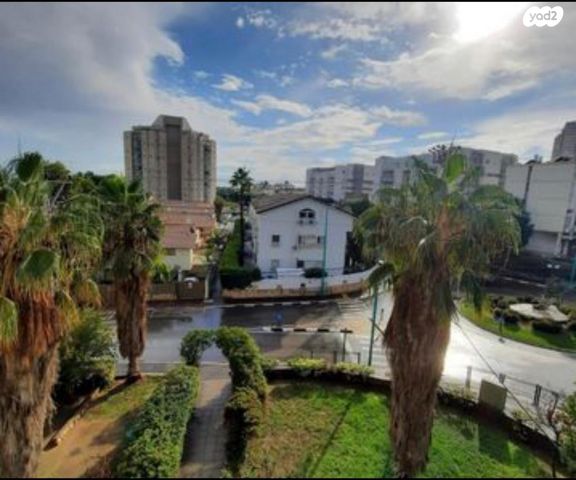 אסף שמחוני 9