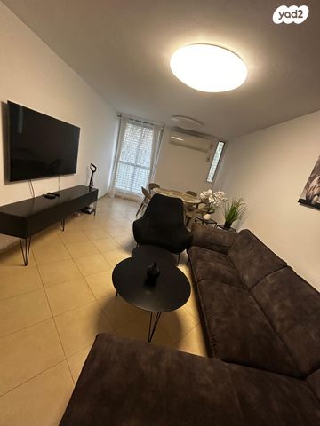 דירה, דרך שמשון 10, שכונה ב', באר שבע