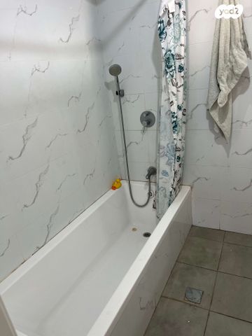 יחידת דיור, הגבורה 11, מרכז, קרני שומרון