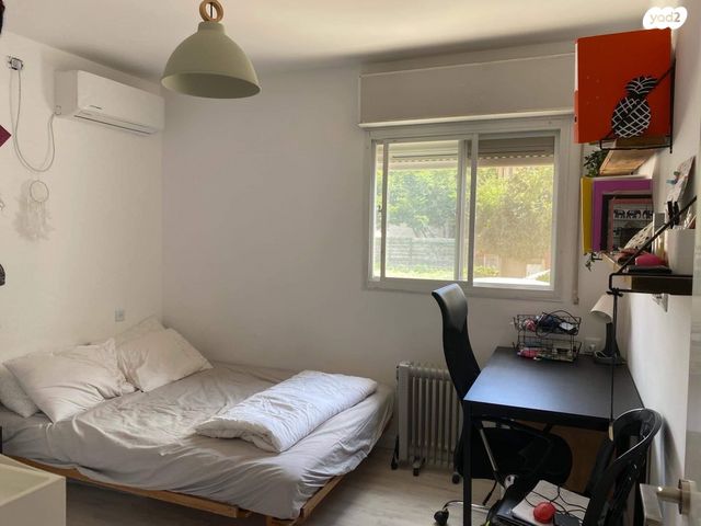 יחידת דיור, חברון 14, רובע ד', אריאל