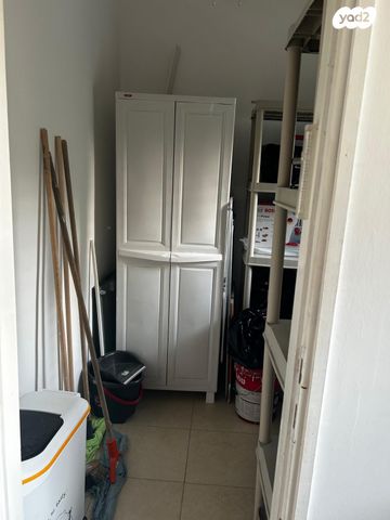 דירה, דרך שמשון 10, שכונה ב', באר שבע