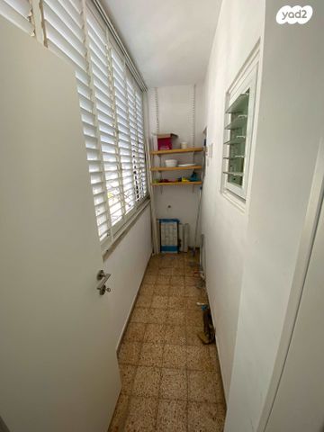 דירה, השיקמה 49, דרום מערב ותיק, בת ים