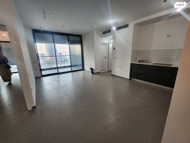 דירה, תוצרת הארץ 5, נחלת יצחק, תל אביב יפו