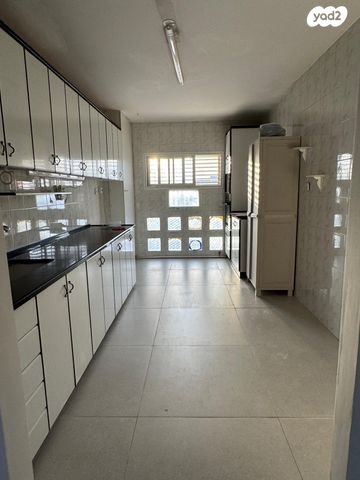 דירה, שלמה אבן גבירול 47, חכמי ישראל, דימונה