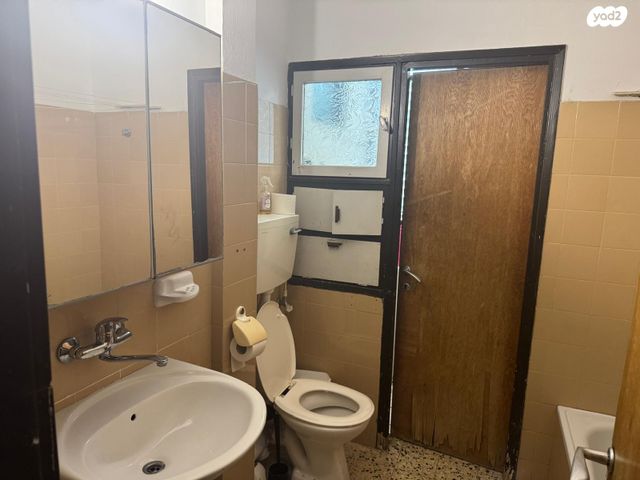 דירה, תל חי 11, מרכז, כפר סבא