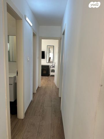 דירה, סעדיה פז 40, שער העליה, חיפה