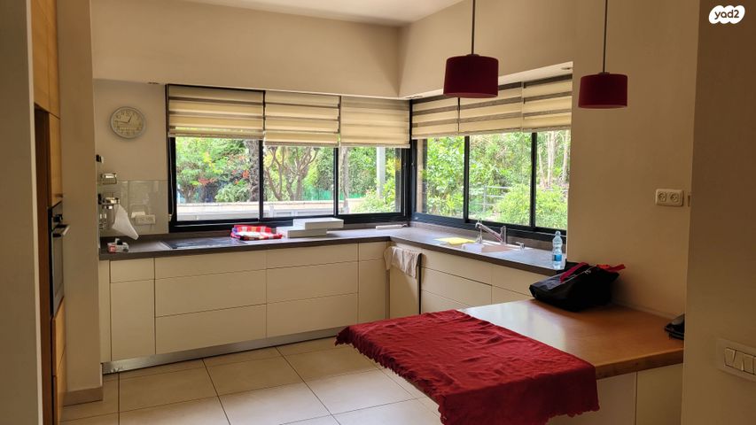 בית פרטי/ קוטג', הסלען 4, מפדה אזרחי, חולון