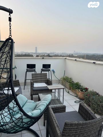 סאבלט, אלכסנדר סשה ארגוב 5, המשתלה, תל אביב יפו